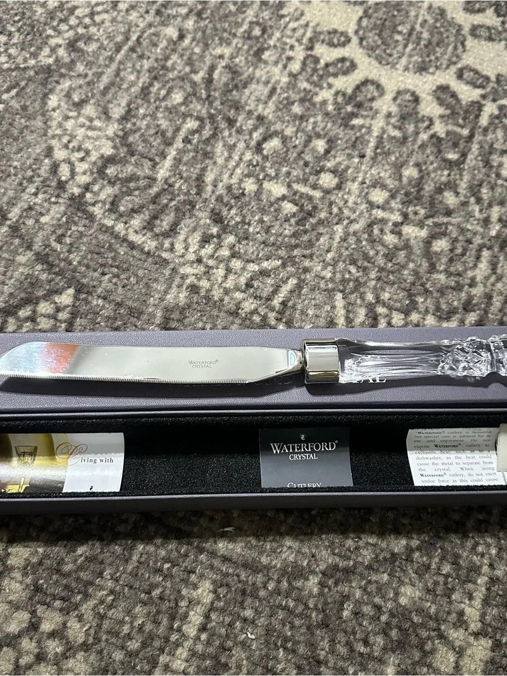 Waterford Lismore Bridal Collection Clear Crystal Handled Silver Cake Knife